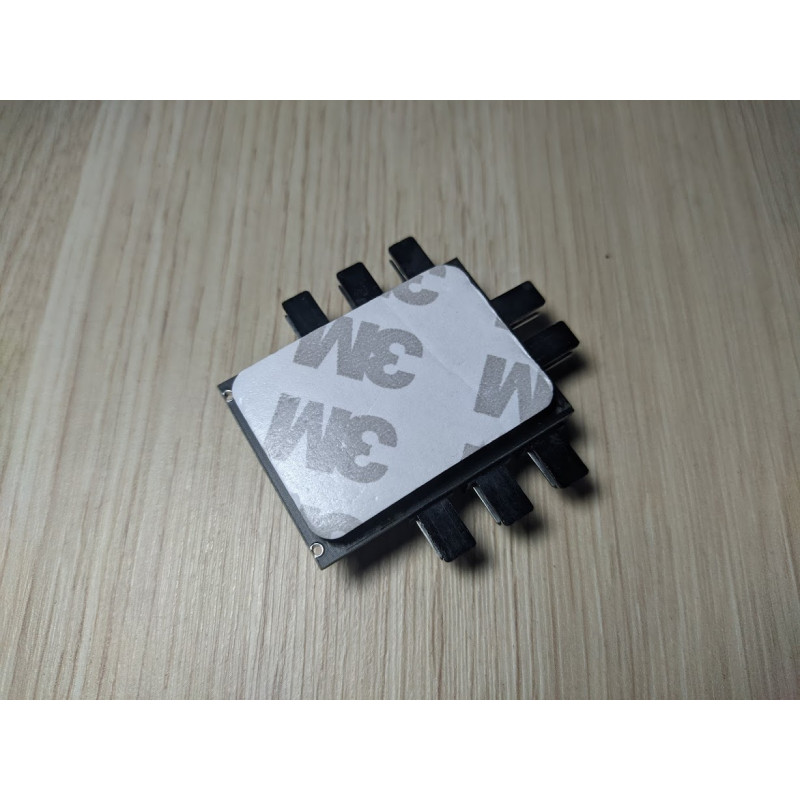 Hub Controladora Velocidad Fan Ventilador Pc Molex O Sata